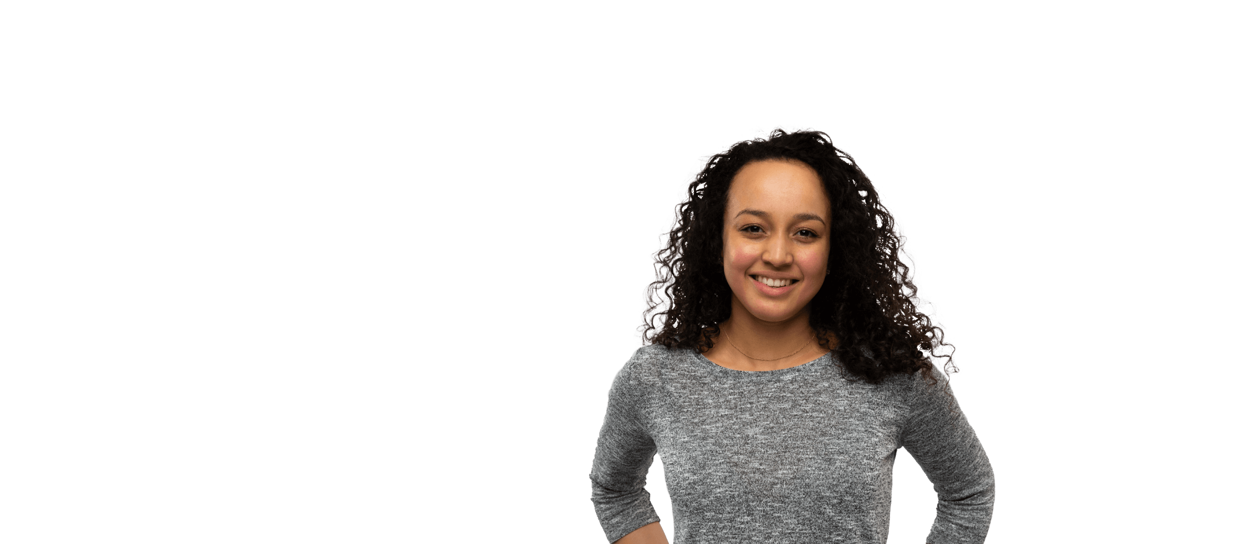 Portrait einer Studentin vor farbigem Hintergrund mit persönlicher Aussage auf einem Textfeld